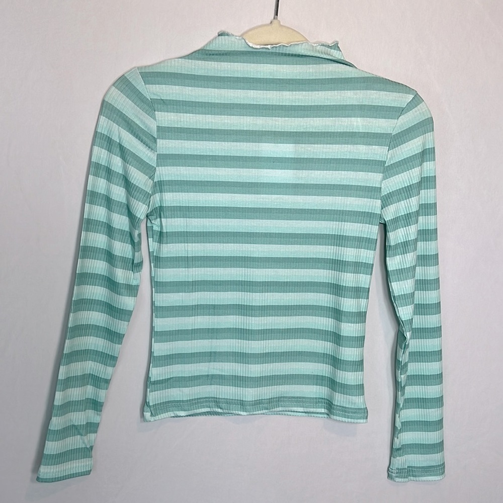 Cali Be striped mock turtleneck size S NWT